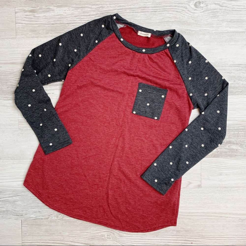 Viamor Long Sleeve Raglan Tee